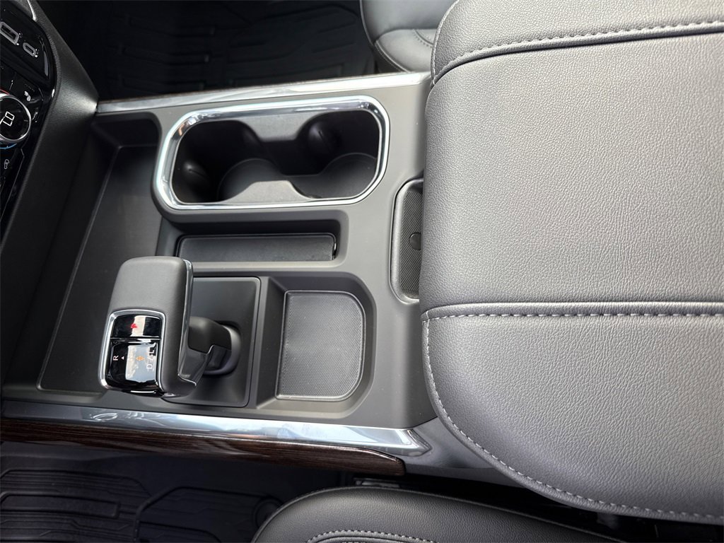 2026 GMC SIERRA - Image 25