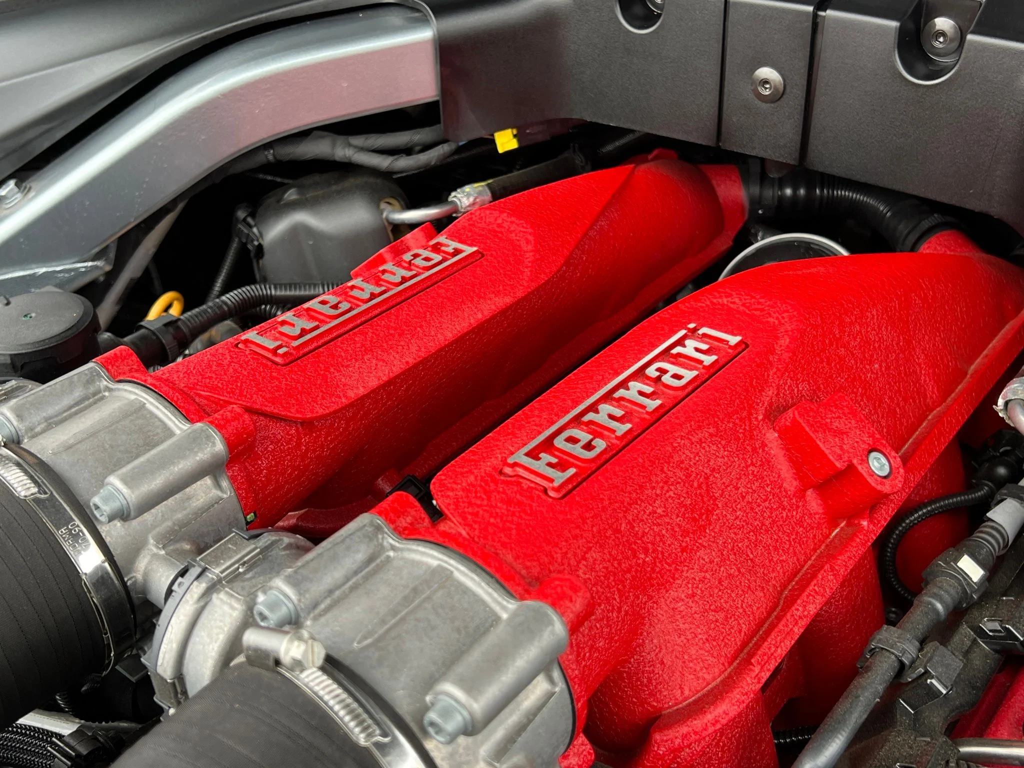 Used 2019 Gray Ferrari Base image 39