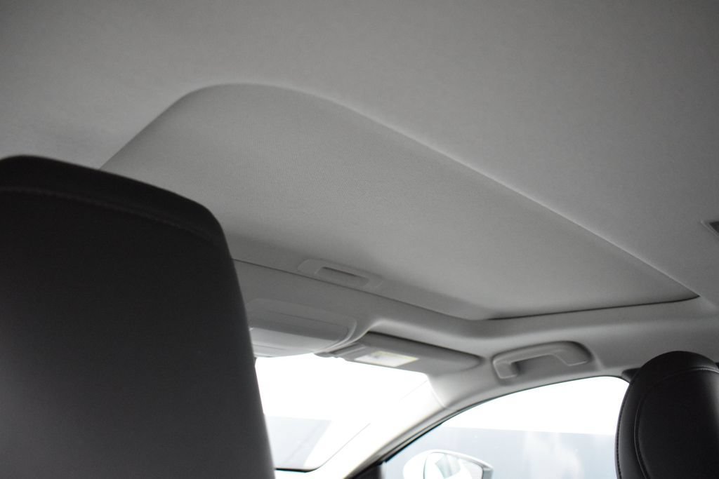 New 2026 Snowflake White Pearl Mazda 2.5 S Preferred image 22