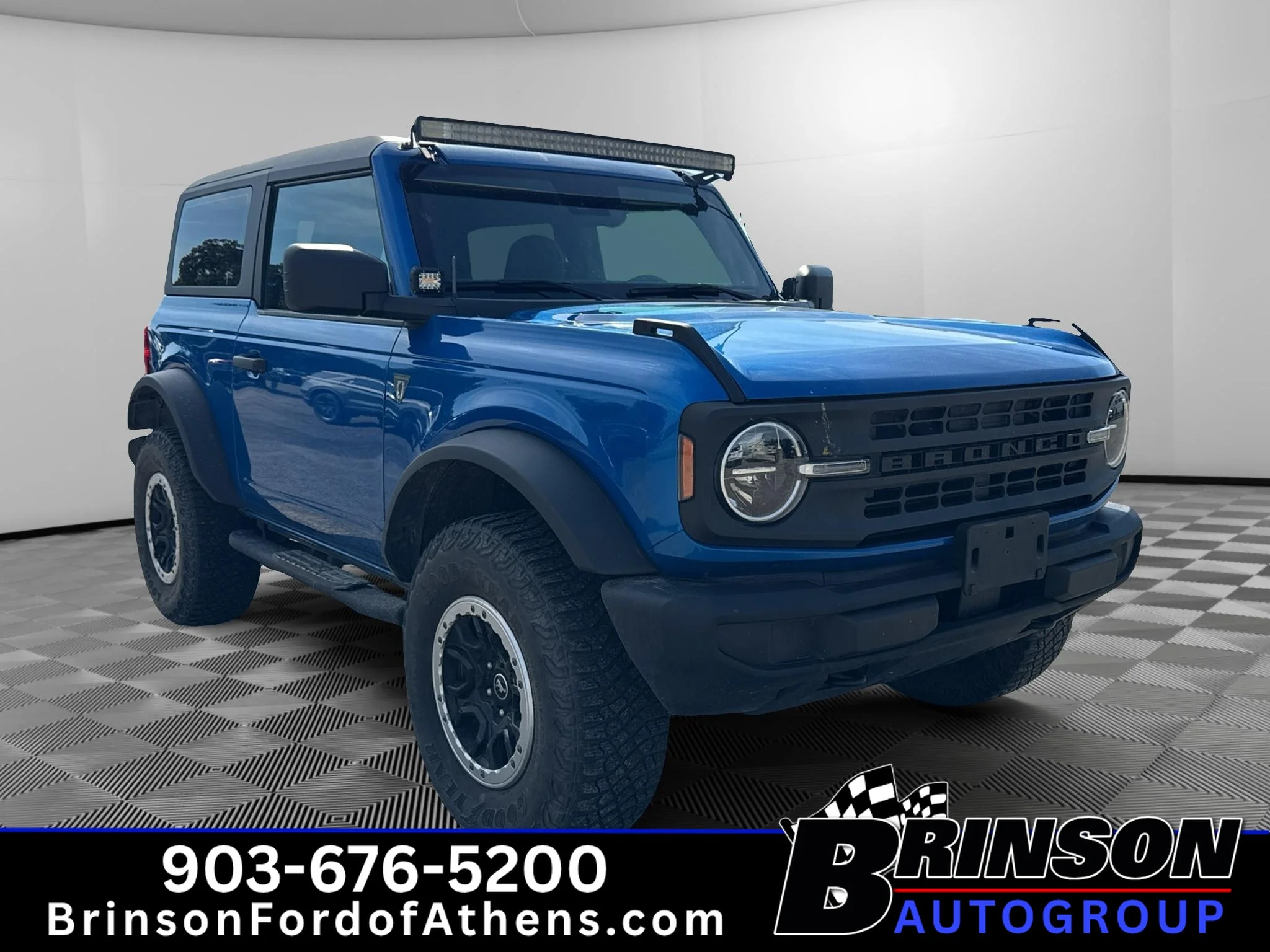 Used 2022 Velocity Blue Metallic Ford  image 3