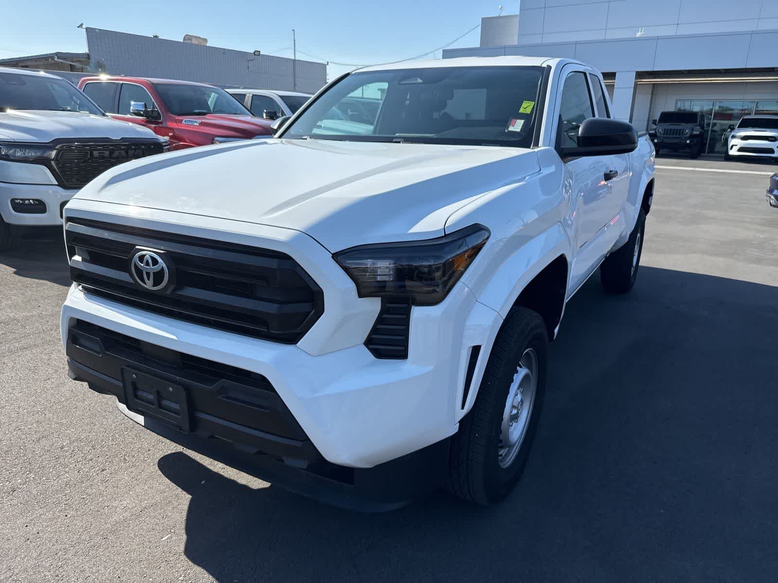 2024 Toyota Tacoma SR 4x2 XtraCab's photo
