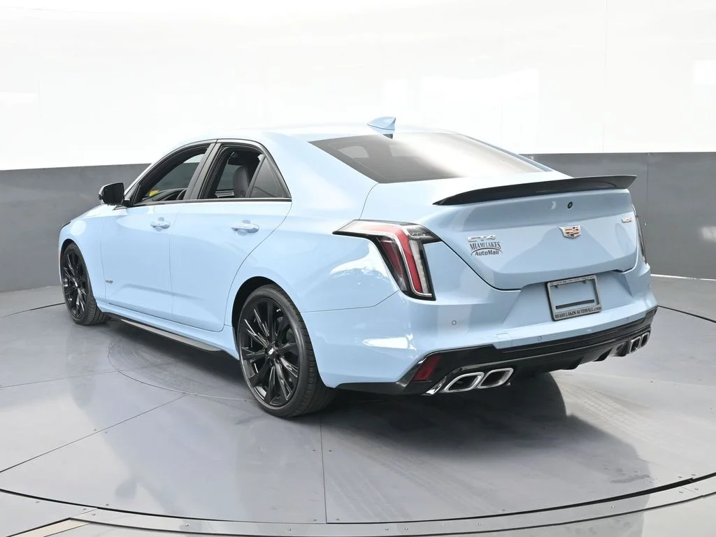 Used 2025 Drift Metallic Cadillac V-Series image 3