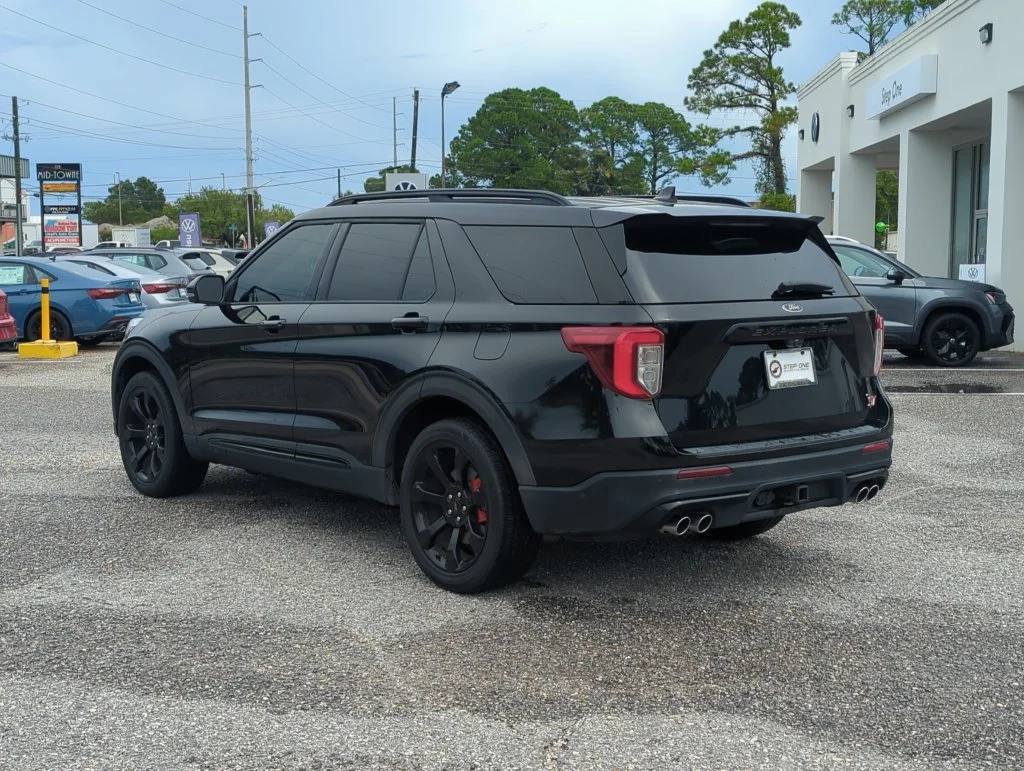 Used 2021 Black Ford ST image 5