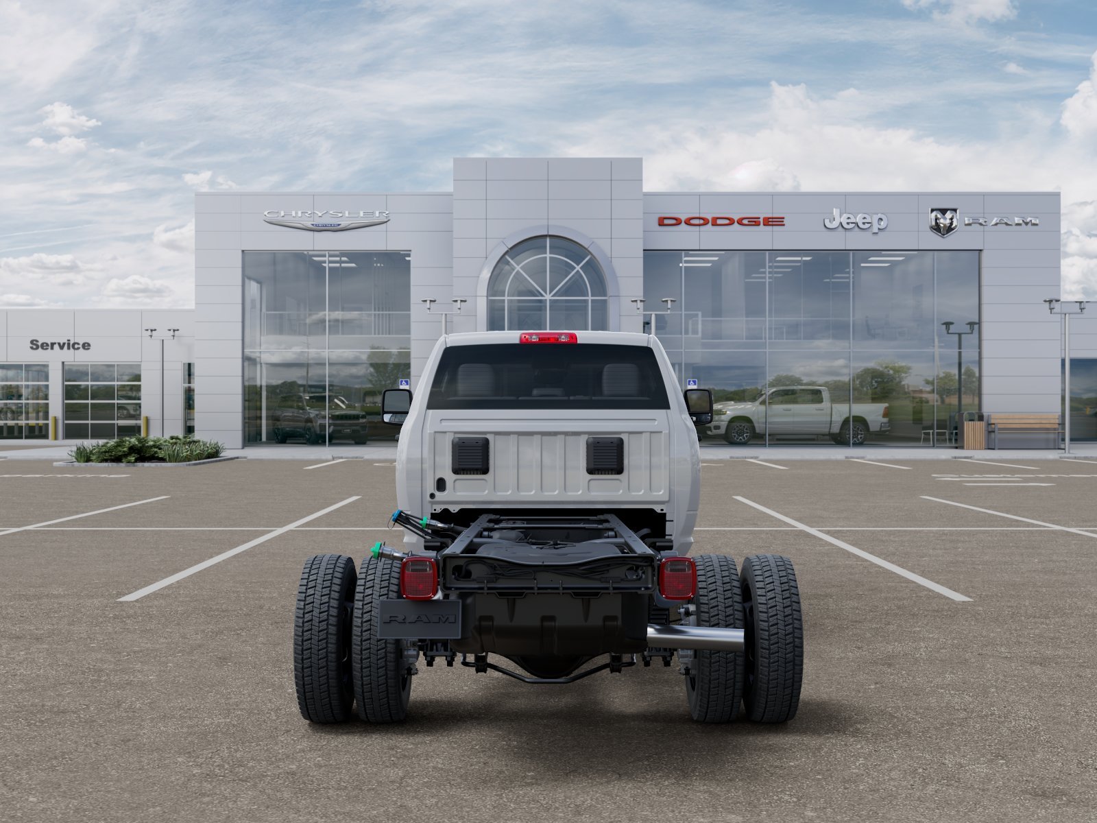 New 2025 Bright White Clearcoat RAM Tradesman image 33