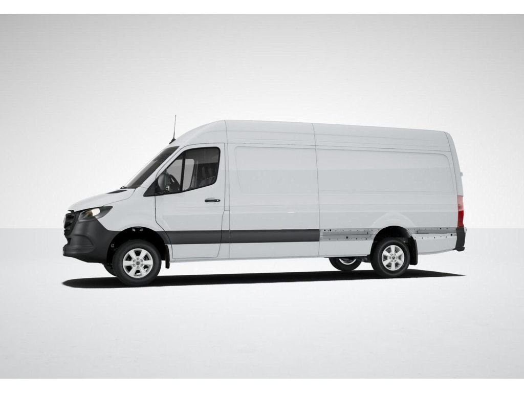 New 2026 White Mercedes-Benz Cargo 170 WB image 36