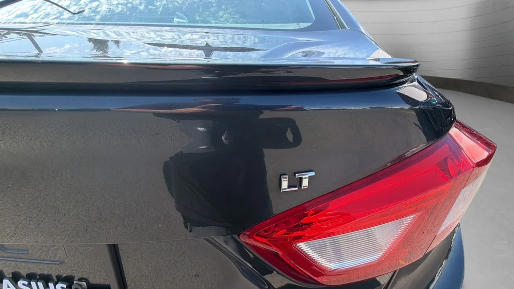 Used 2017 Gray Chevrolet LT image 27