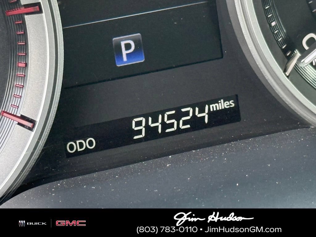 Used 2021 Silver Toyota 4DR 4WD image 3