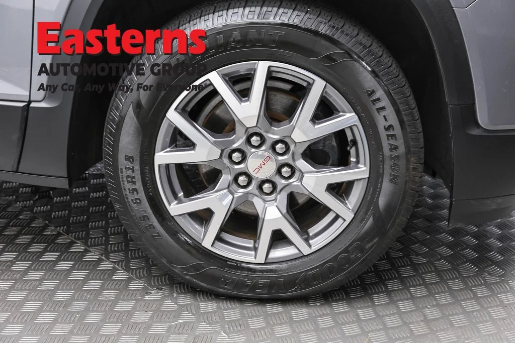 Used 2020 Gray GMC SLT image 36