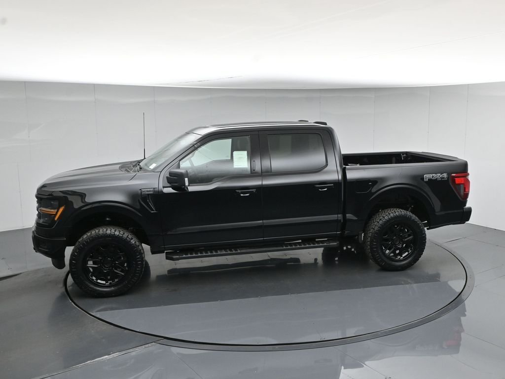 New 2026 Agate Black Metallic Ford XLT image 44