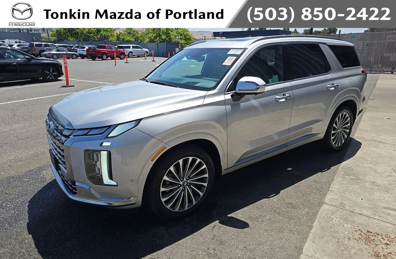 Used 2025 Typhoon Silver Hyundai Calligraphy image 1