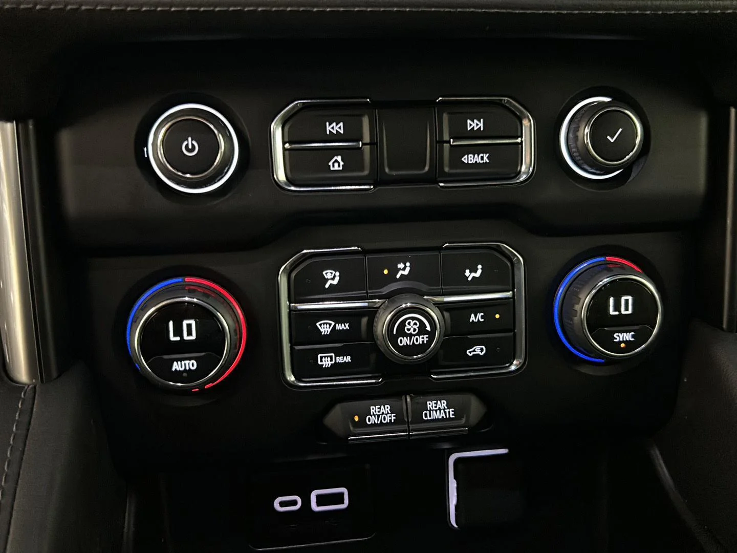 Used 2024 Black Chevrolet LS image 19
