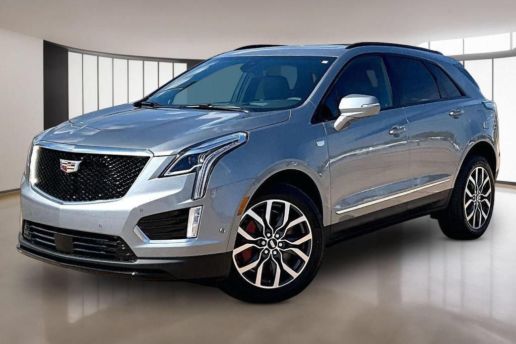 2026 Cadillac XT5 AWD Sport's photo
