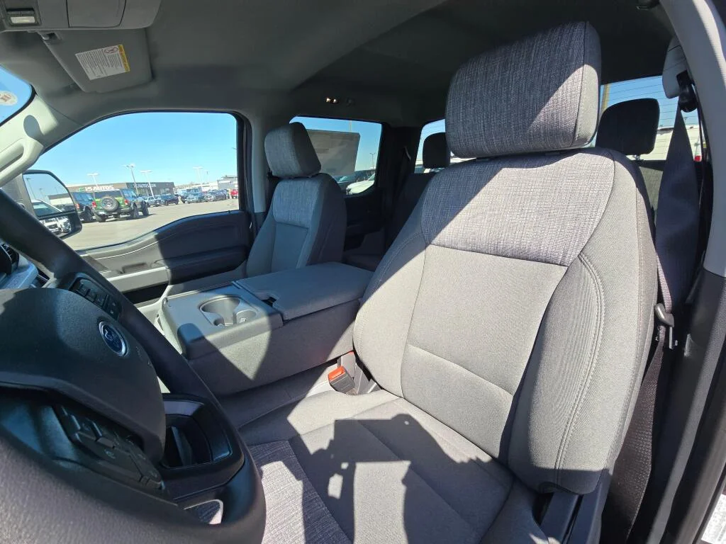 New 2026 Carbonized Gray Metallic Ford F-350® XLT image 18