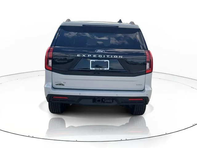 New 2026 Silver Metallic Ford Active image 6