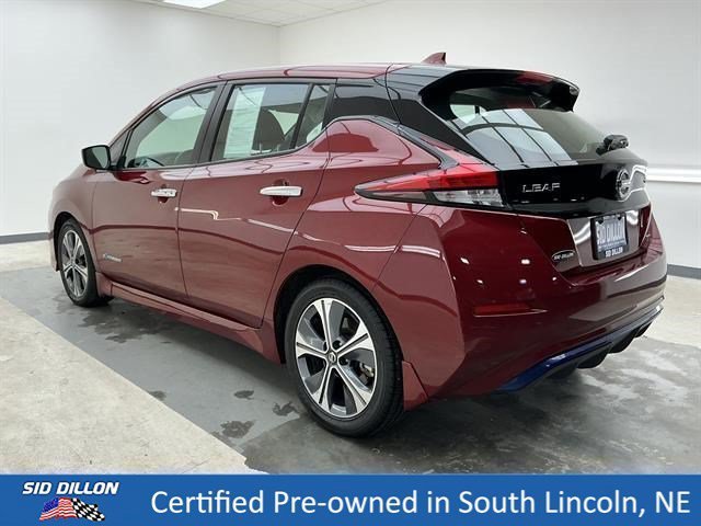 Used 2018 Scarlet Ember Nissan SV image 6