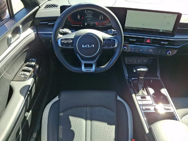 Used 2025 Blue Kia GT-Line image 11