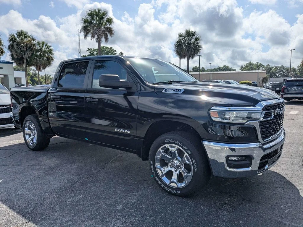 2026 RAM 1500 Big Horn/Lone Star 4x4 Crew Cab 5'7's photo