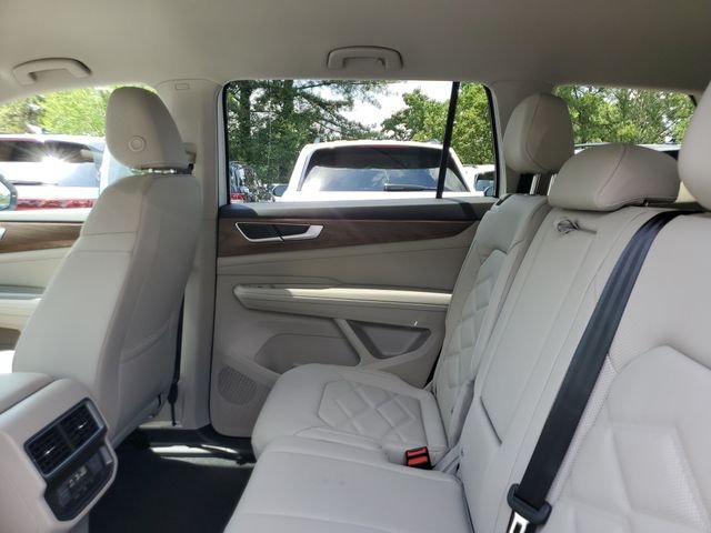 New 2026 White Volkswagen SE image 10