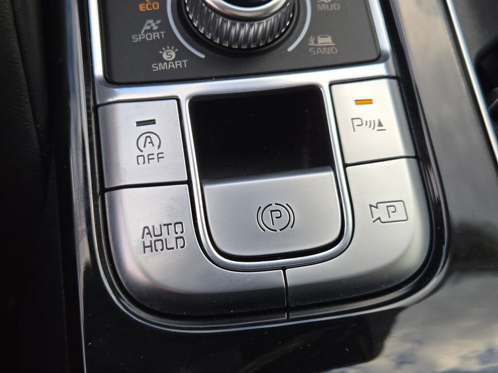 Used 2023 Black Kia SX X-Line image 34