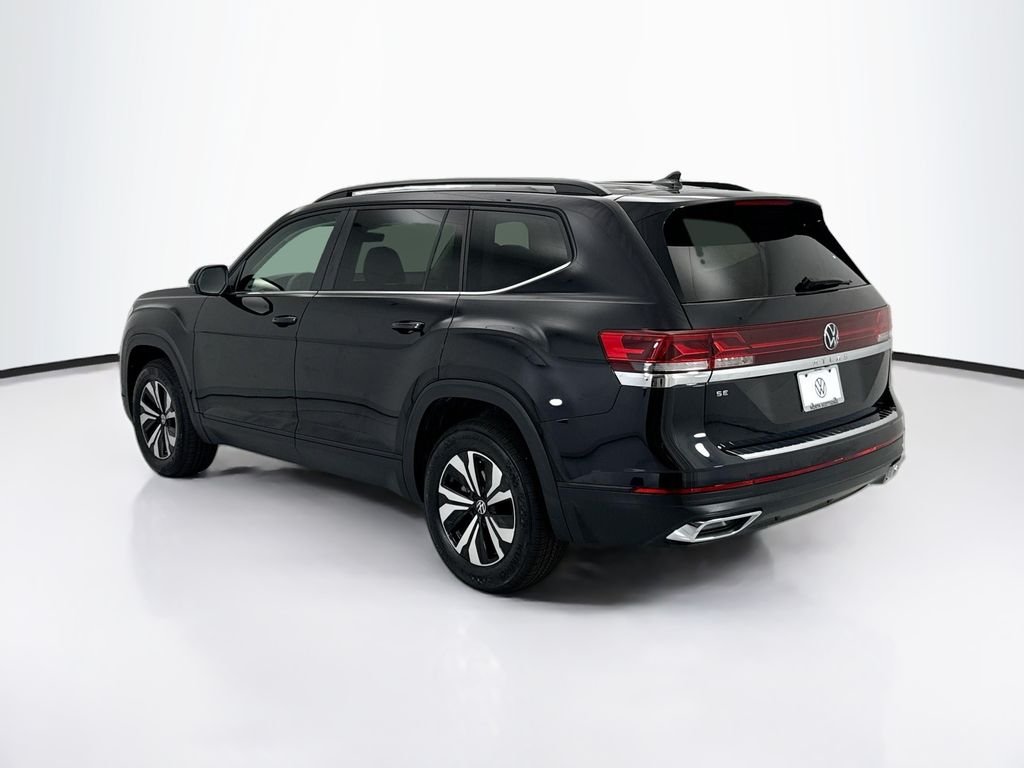 New 2026 Deep Black Pearl Volkswagen 2.0T SE image 7