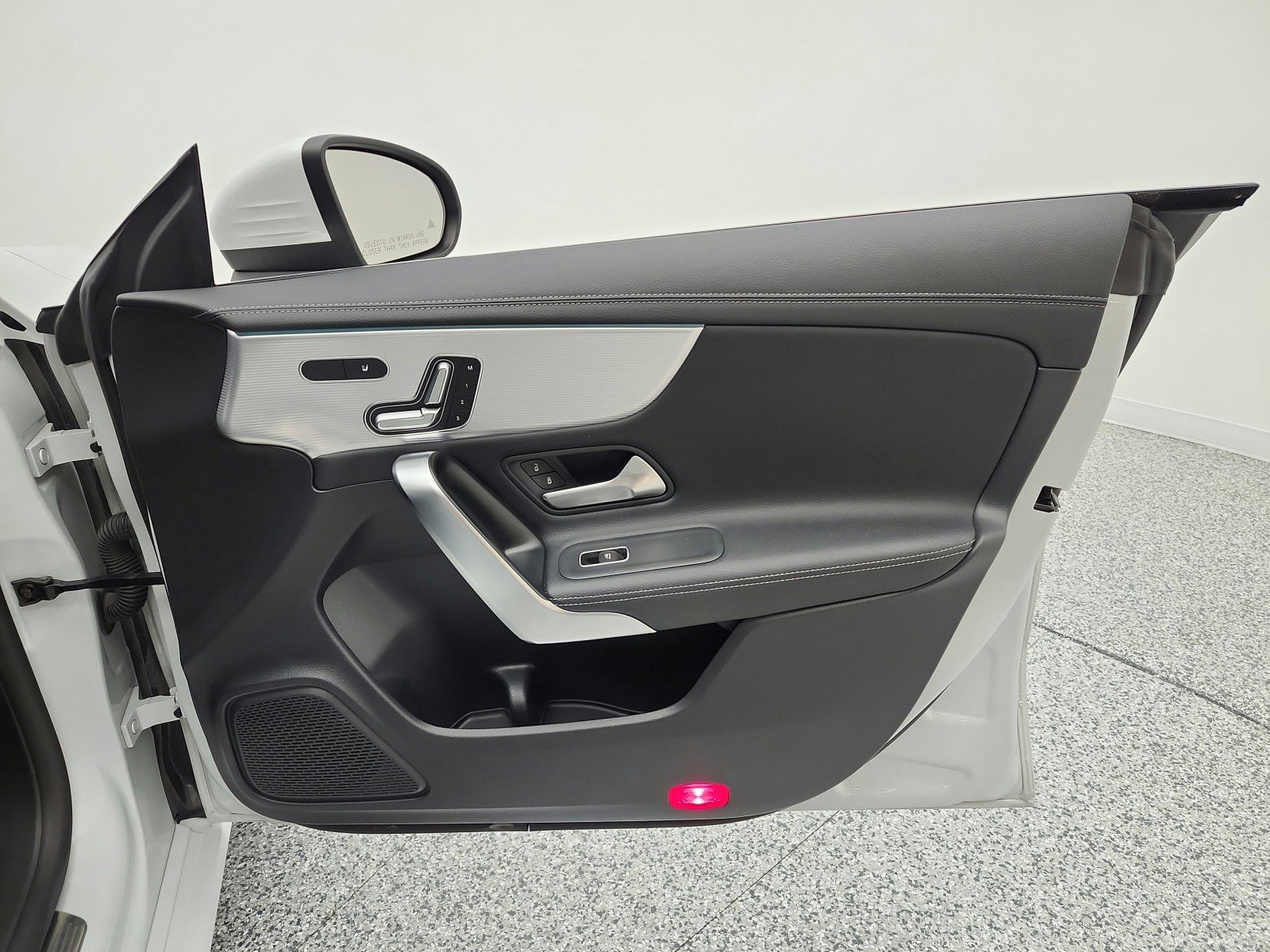 Used 2023 Digital White Metallic Mercedes-Benz CLA 250 Coupe image 21