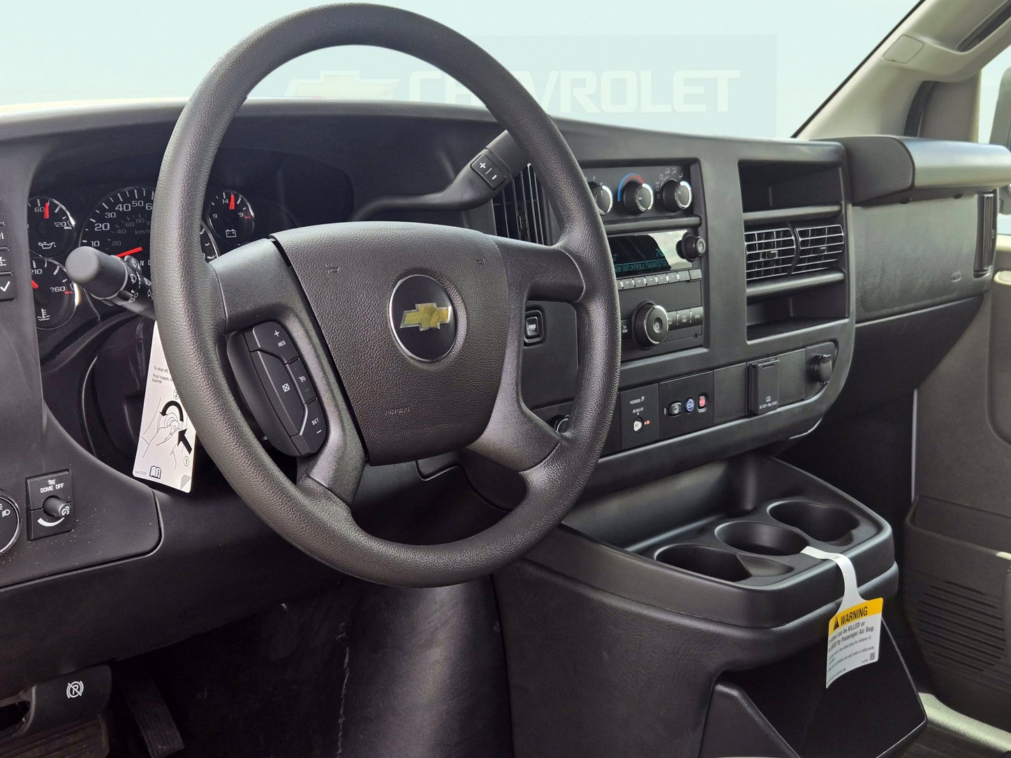2025 Chevrolet Express Cargo Work Van - Photo 11