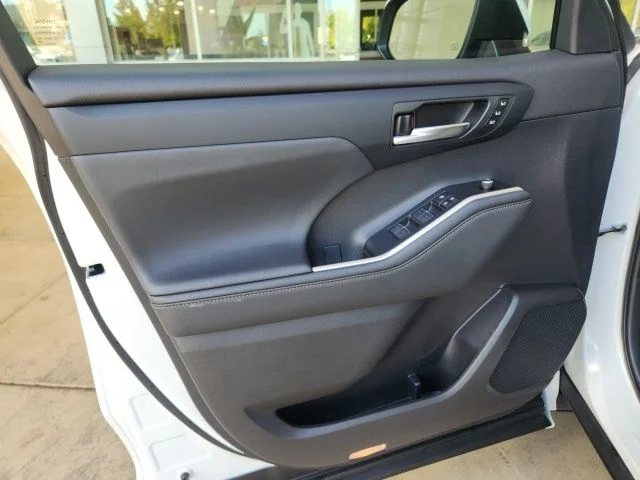 Used 2023 Beige Toyota Bronze Edition image 16
