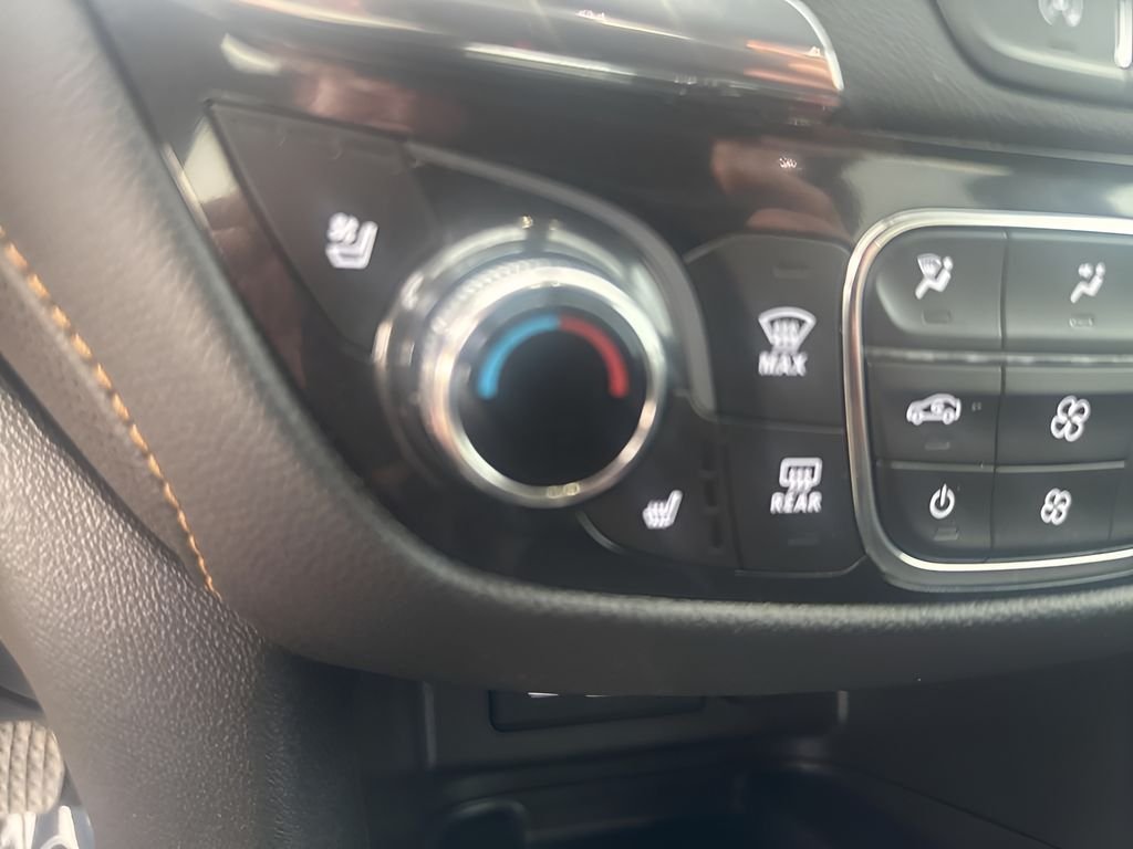 2023 Chevrolet Equinox Premier - Photo 25