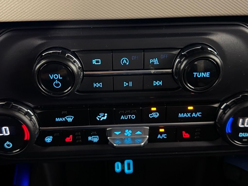 Certified Used 2024 Gray Ford Wildtrak image 20