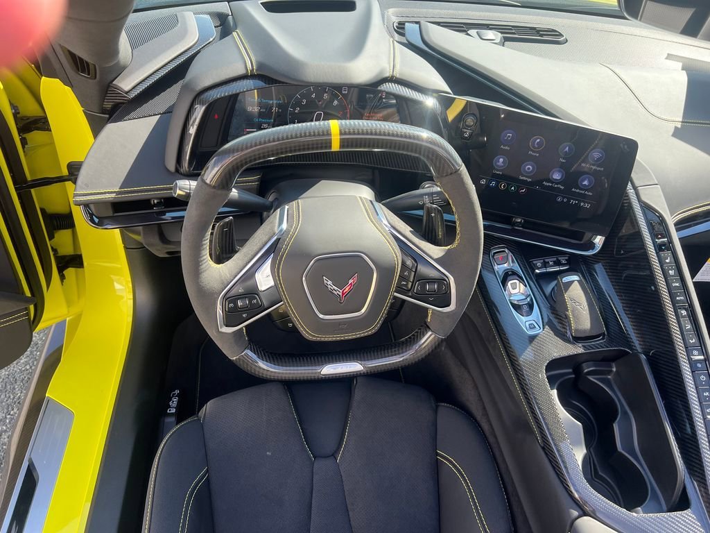 Used 2023 Accelerate Yellow Metallic Chevrolet 3LZ image 20