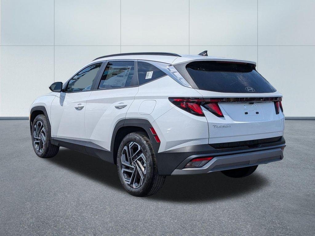 New 2026 White Hyundai SEL Plus FWD image 4