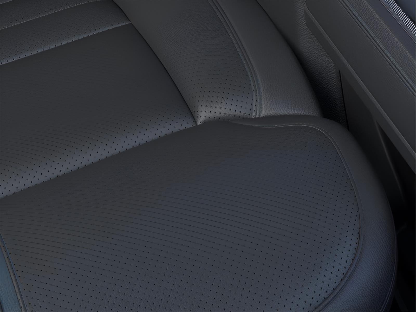 New 2026 Star White Metallic Tri-Coat Ford F-250® Platinum® image 16