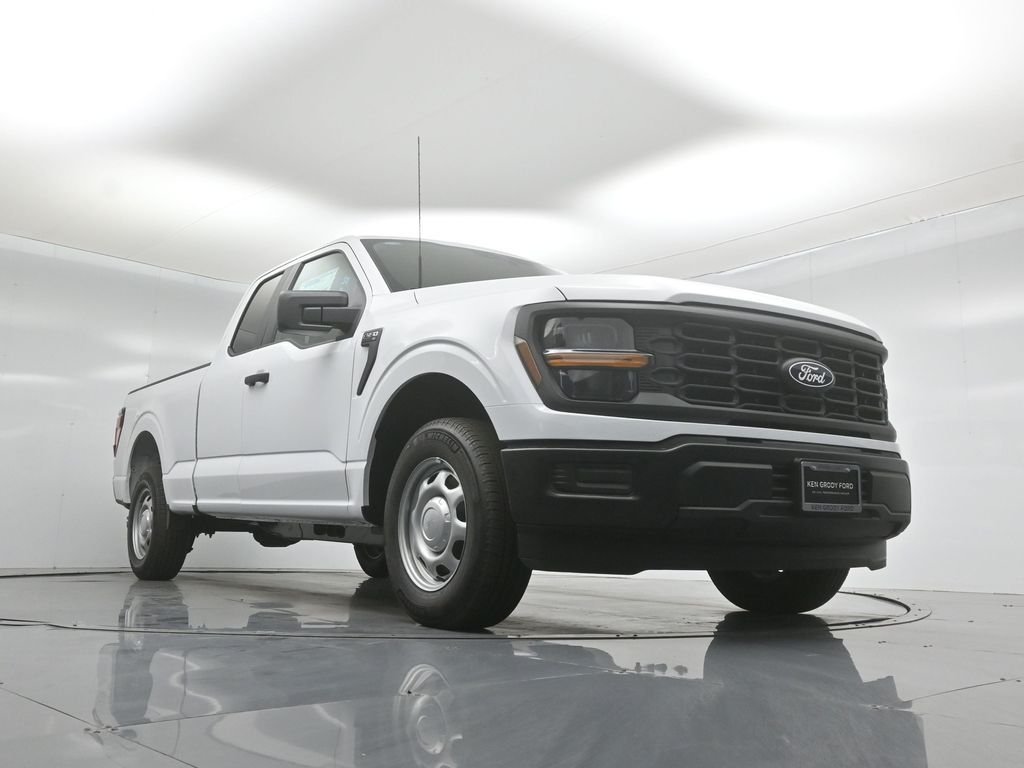 New 2026 Oxford White Ford XL image 39