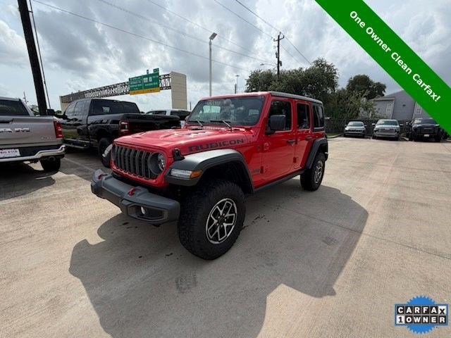 Used 2025 Firecracker Red Clearcoat Jeep Rubicon image 4