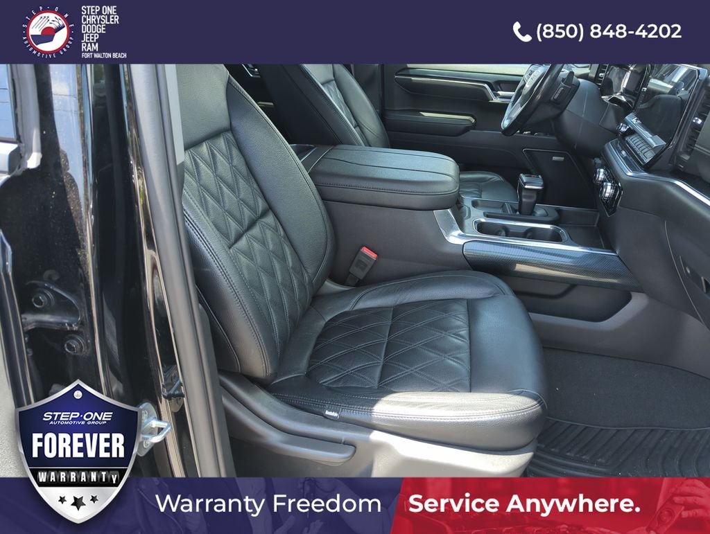 Used 2023 Black GMC Elevation image 34