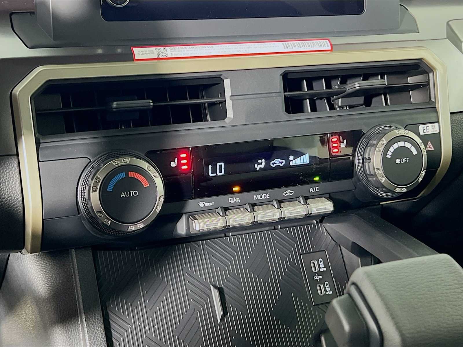 2026 Toyota Tacoma — photo 11