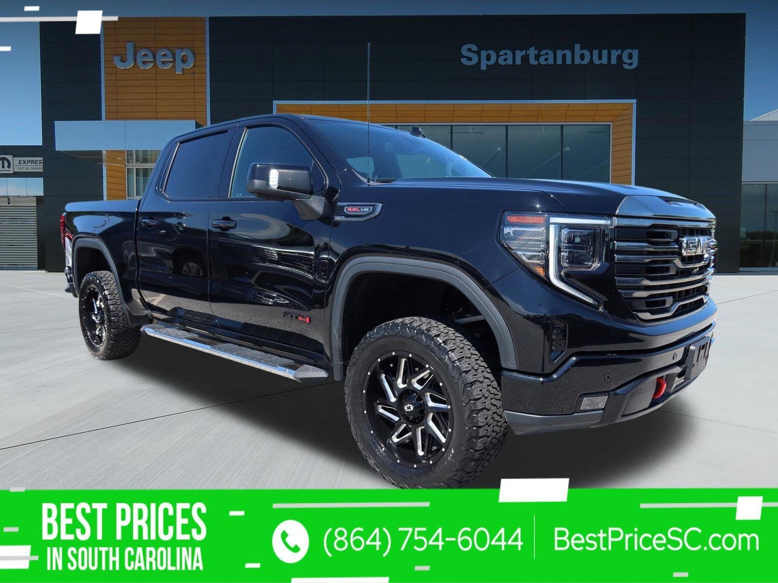 2023 GMC Sierra 4WD Crew Cab Short Box AT4's photo