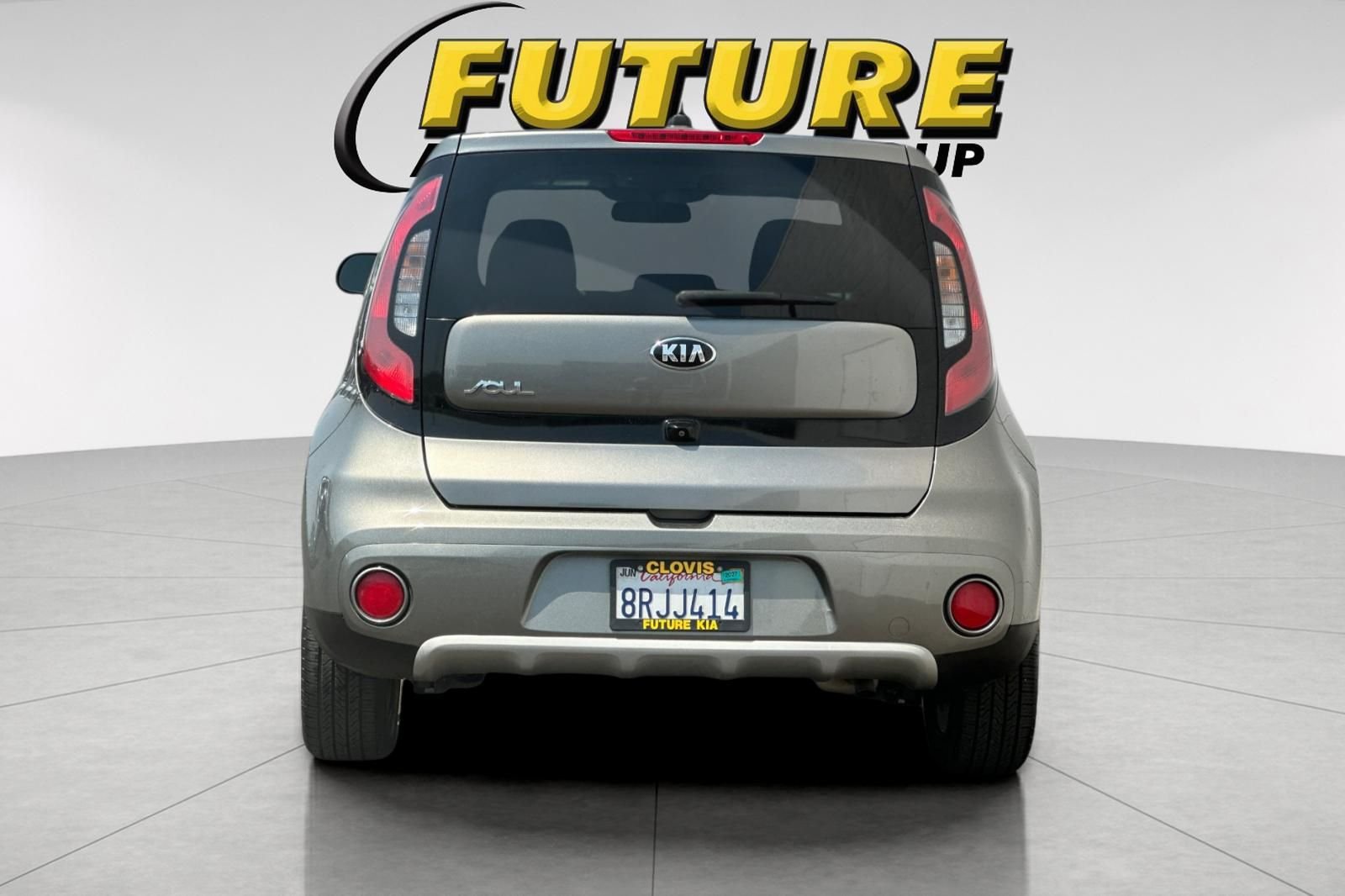 Used 2019 Gray Kia Plus image 5