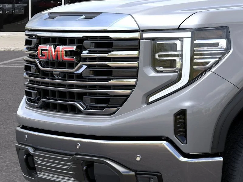 2026 GMC Sierra 1500 SLT - Photo 13