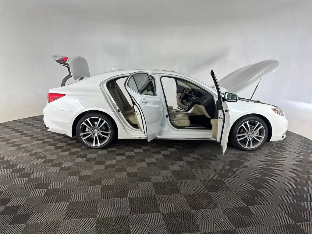 Used 2020  Acura 3.5L Technology Pkg image 14