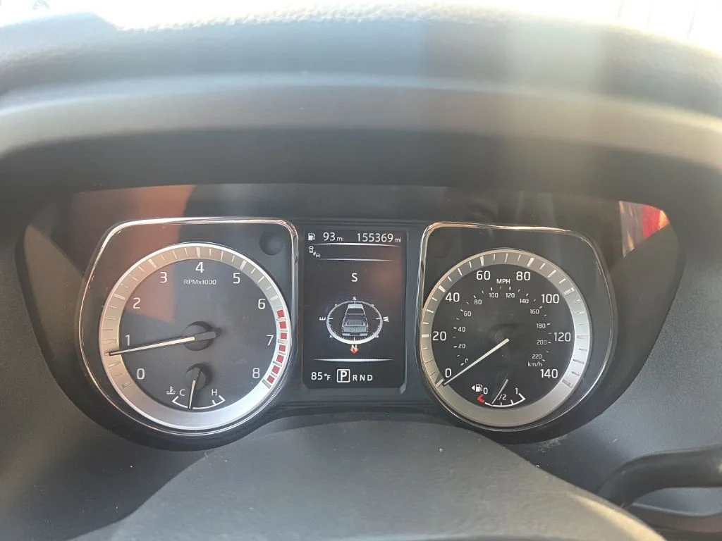 Used 2018 White Nissan SV image 22