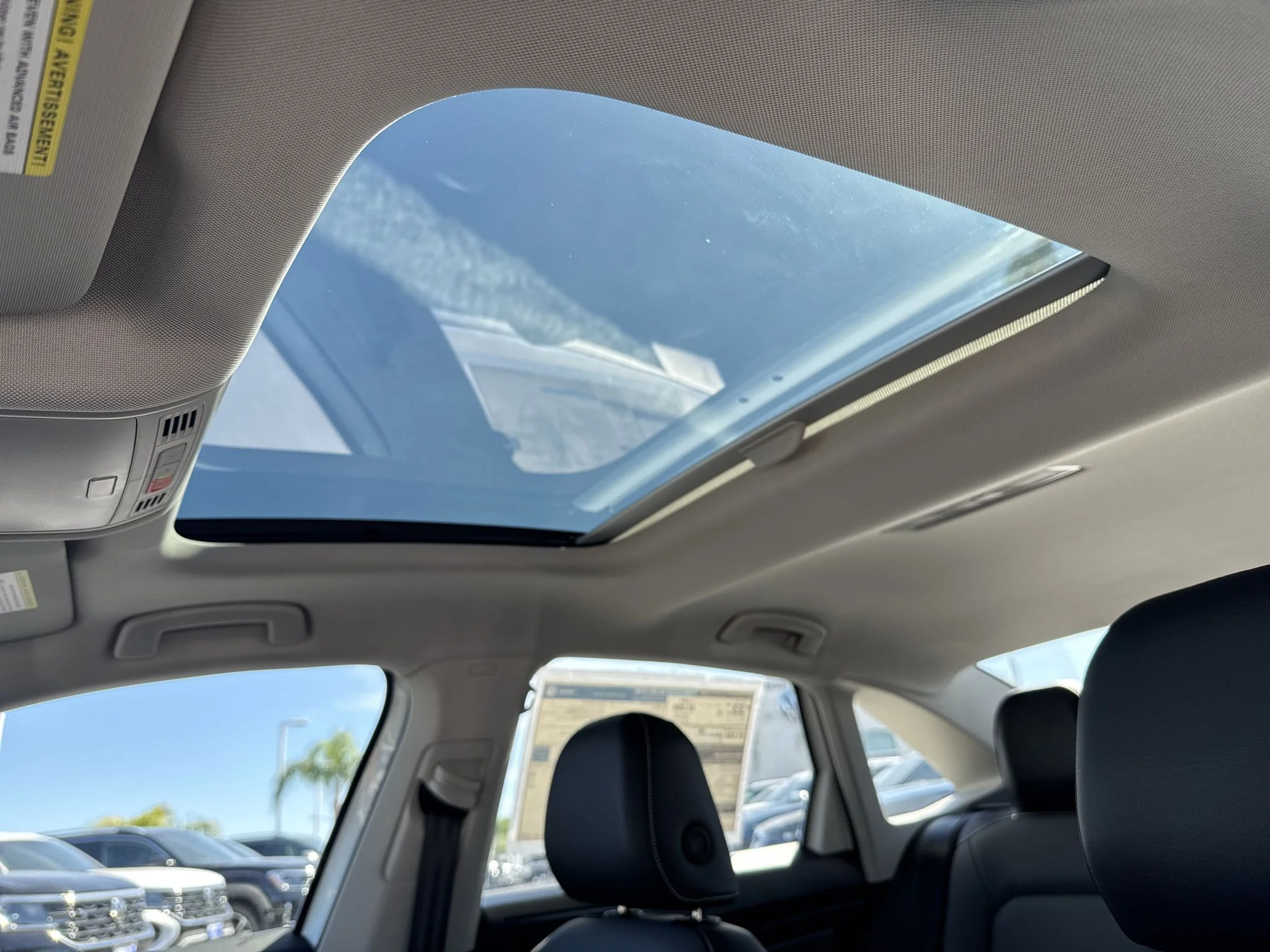 New 2026 Opal White Pearl Volkswagen SEL image 30