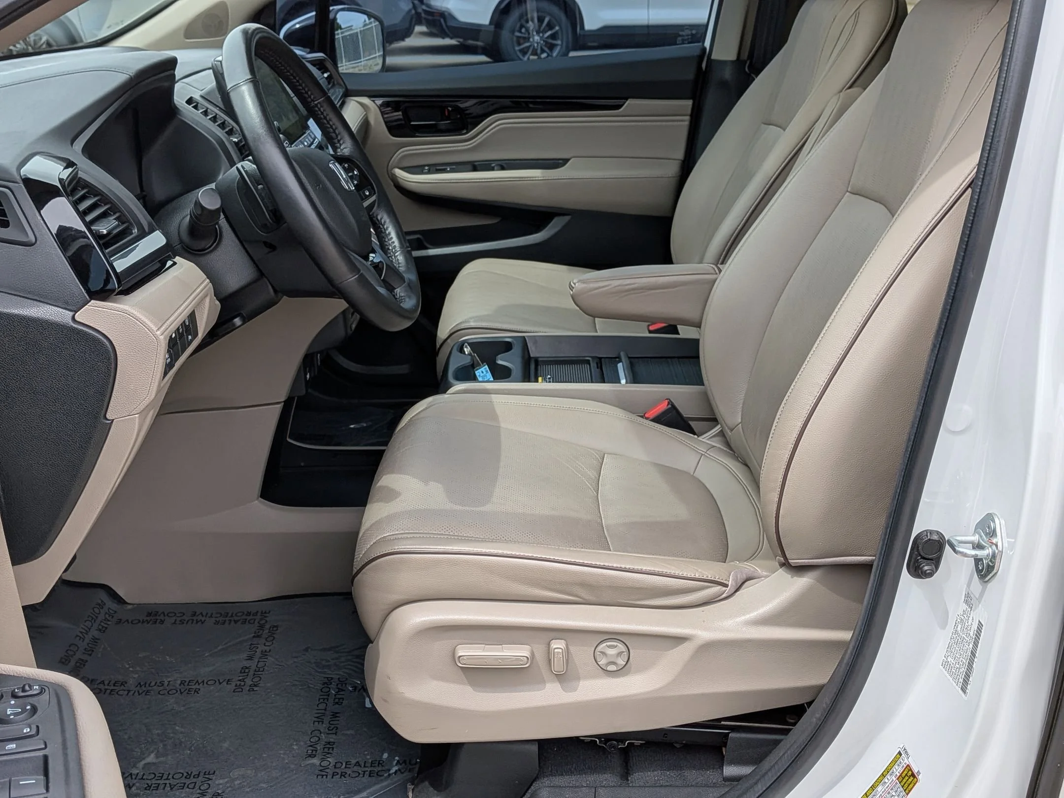 2023 Honda Odyssey Elite - Photo 11