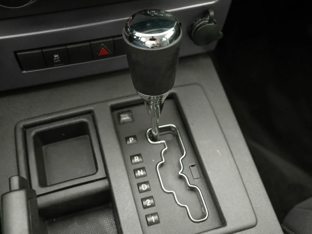 Used 2012 Bright White Clearcoat Jeep Sport image 33