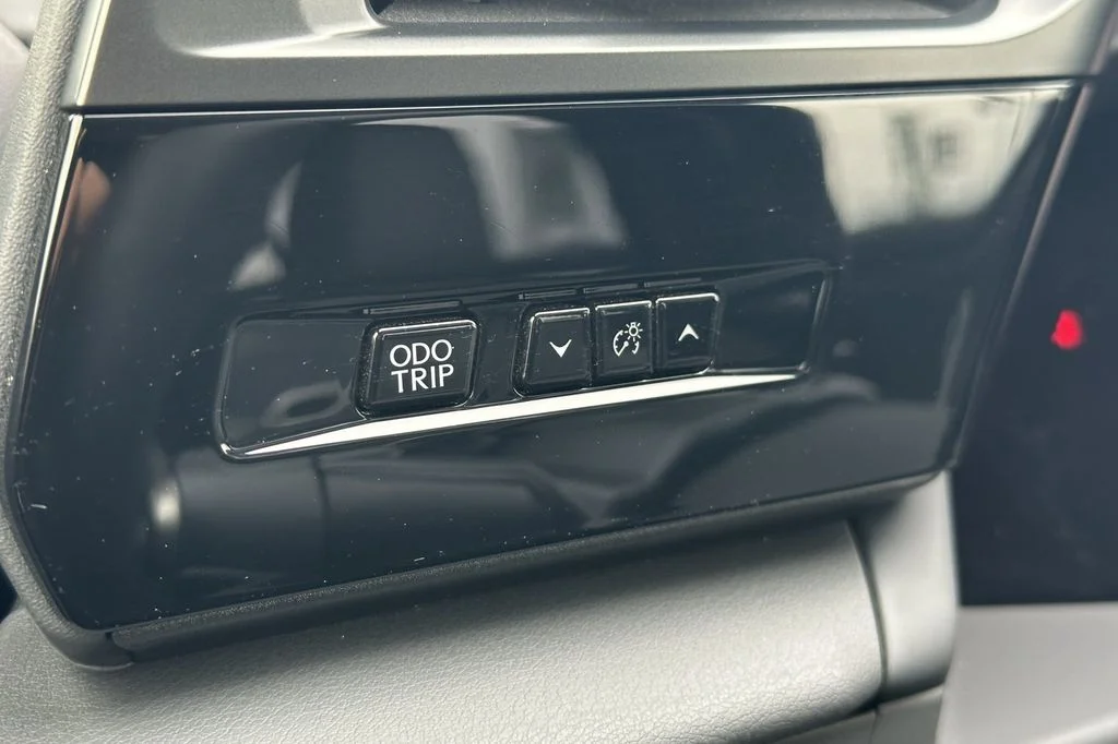 Used 2025 Gray Lexus  image 29
