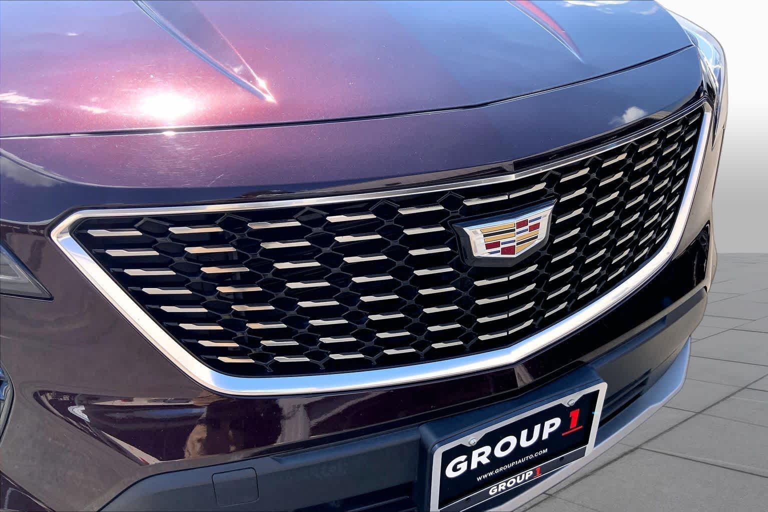 Used 2021 Garnet Metallic Cadillac FWD Premium Luxury image 30
