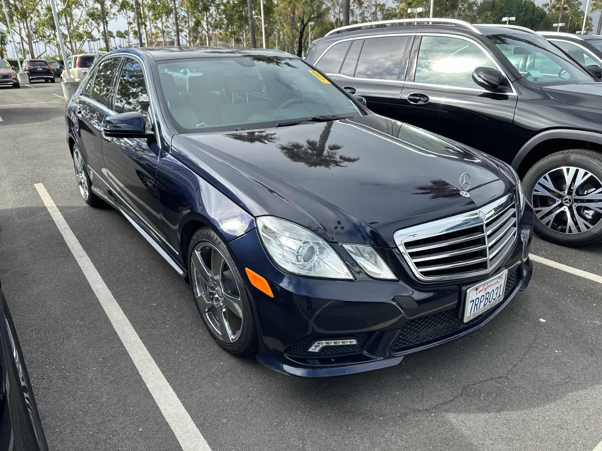 Used 2011 Blue Mercedes-Benz E 350 image 12