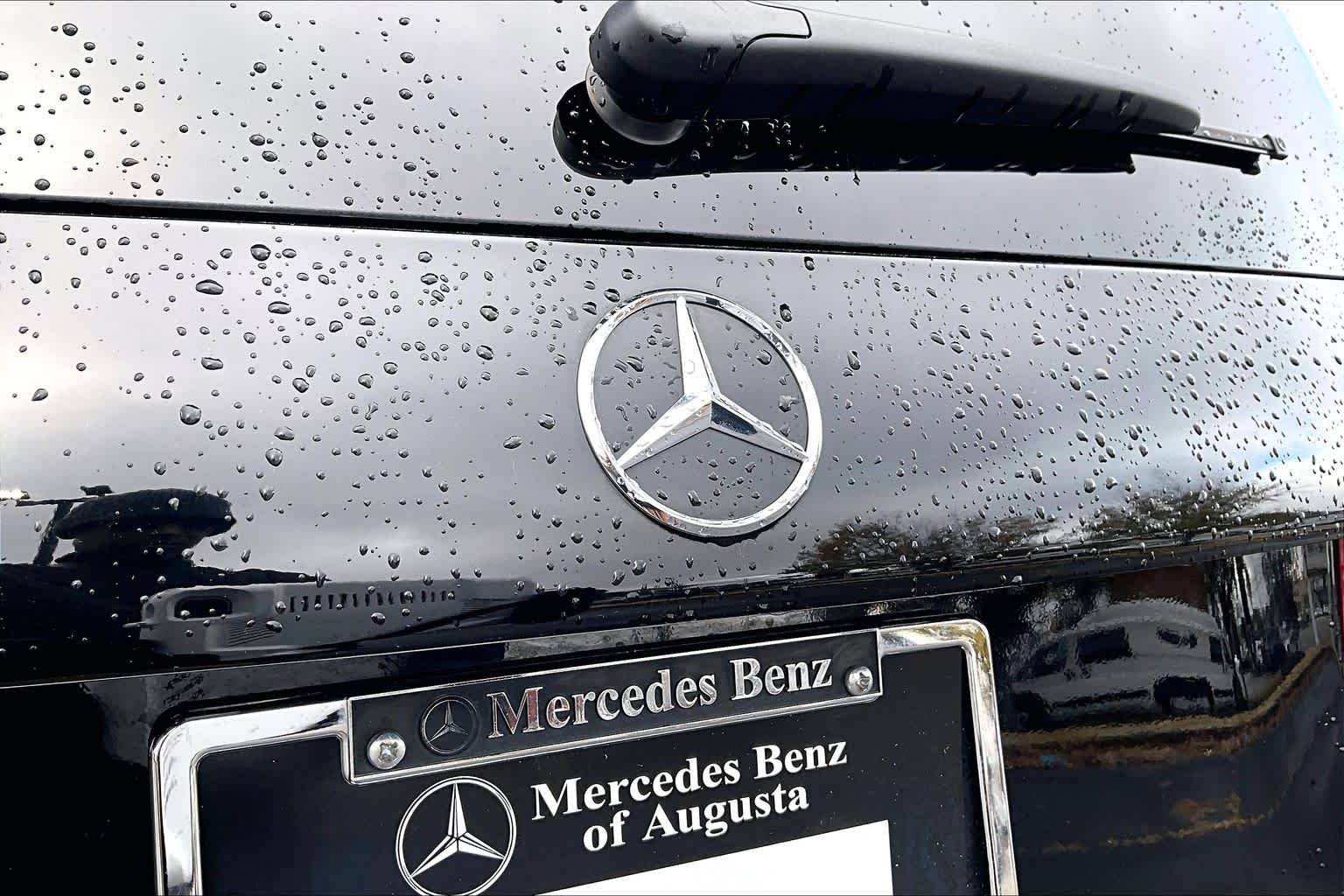 Used 2025 Night Black Mercedes-Benz GLB 250 image 31