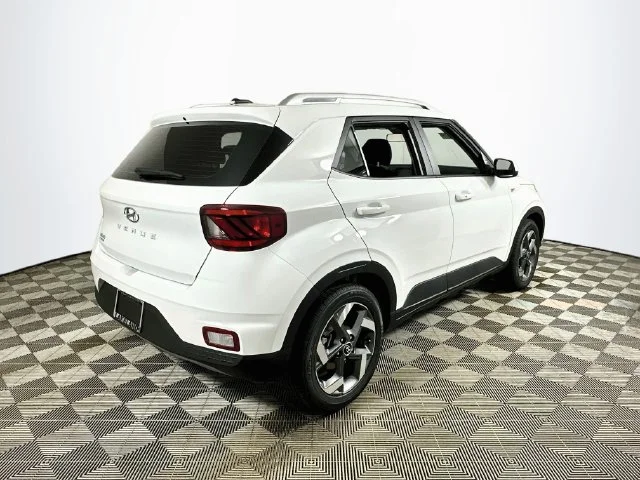 New 2026 Hyundai VENUE SEL