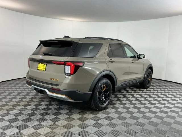 New 2027 Marsh Gray Ford Tremor image 5